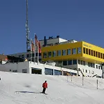 Chesa Ruinatsch 50 *