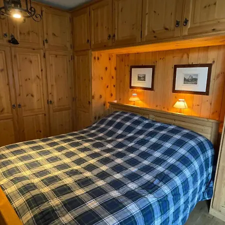 アパート Chesa Ruinatsch 50 *