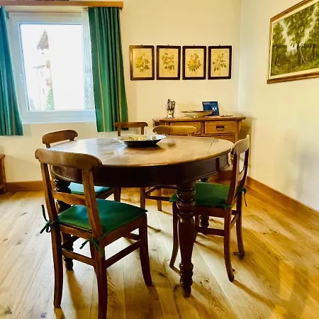 アパート Chesa Ruinatsch 50 *